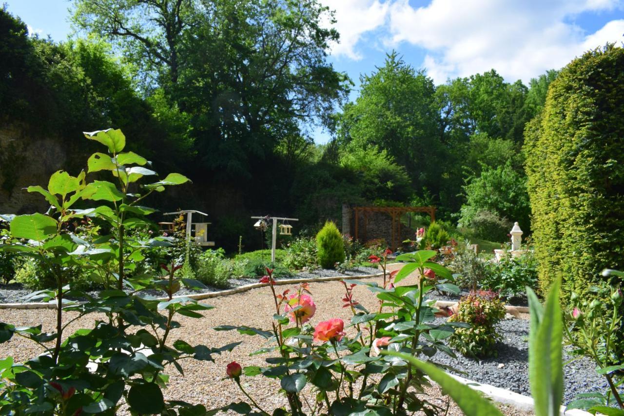 Lapis Domus Bed & Breakfast Francueil Bagian luar foto